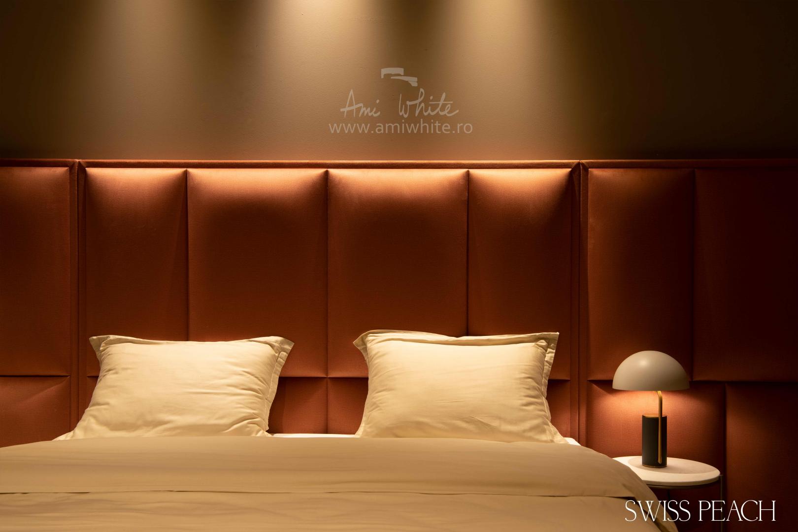 Pat tapițat BoxSpring SWISS PEACH